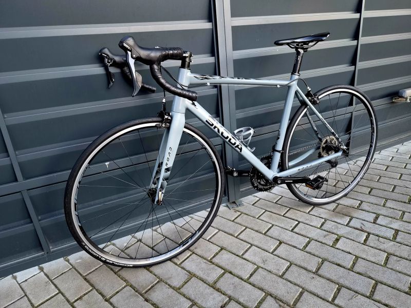 (58) Silniční kolo Škoda Road Zánovní 9,6kg 