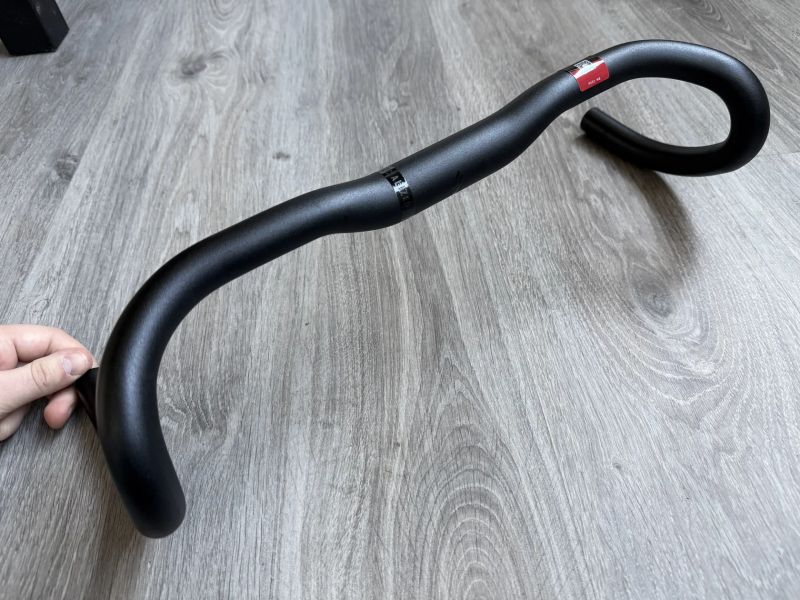 Specialized řídítka 42cm