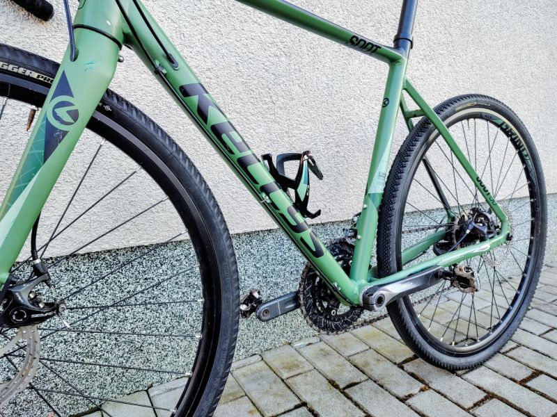 Kellys Soot 30 vel. L