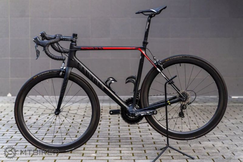 Canyon Ultimate CF SL F10 - 6,95 kg, Dura-Ace