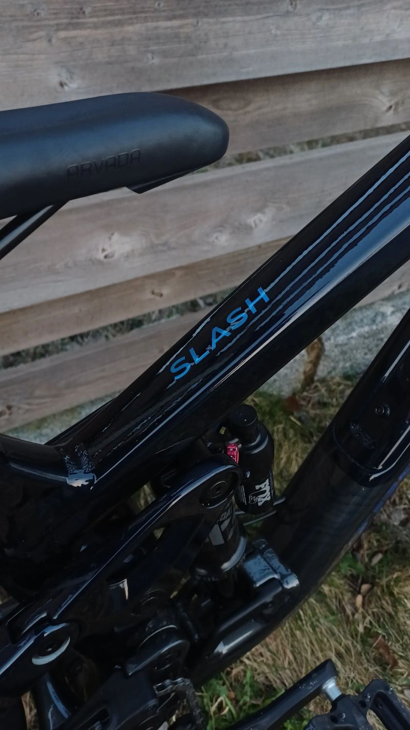 Trek slash