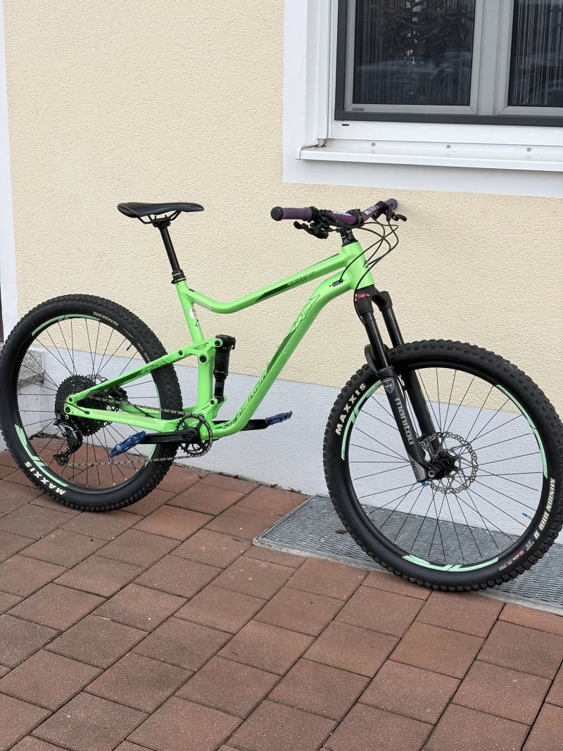 Merida One-Forty 600, 27,5” vel. L, roku 2018