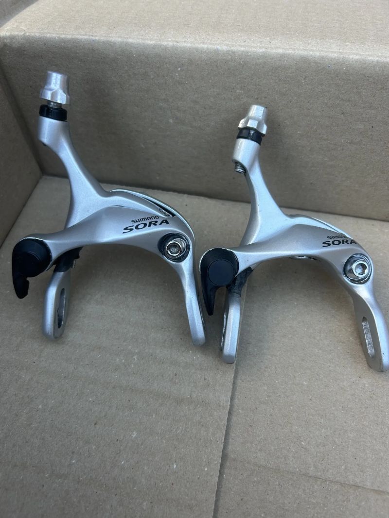 Mix komponenů Shimano Sora + FSA 