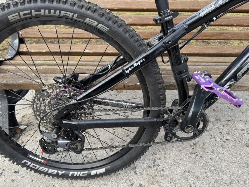 Skladaný Dartmoor Hornet 4X