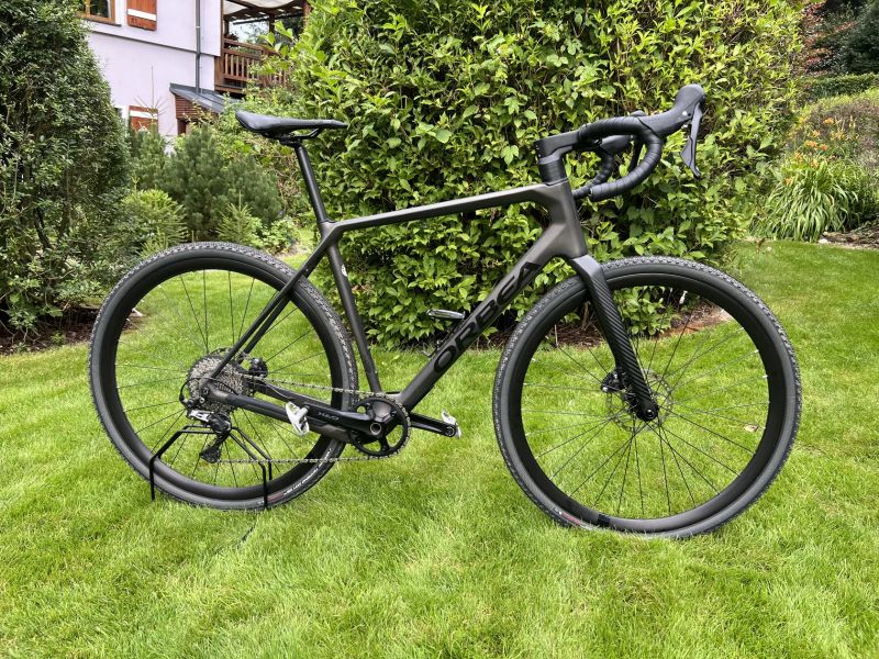 Orbea Terra M30 Team 1X – karbonový gravel, téměř nový - 400 km