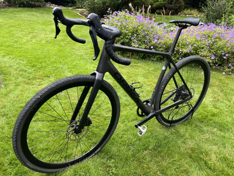 Orbea Terra M30 Team 1X – karbonový gravel, téměř nový - 400 km