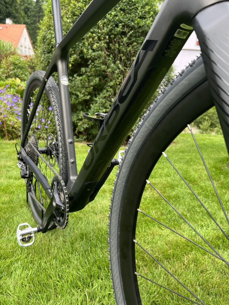 Orbea Terra M30 Team 1X – karbonový gravel, téměř nový - 400 km