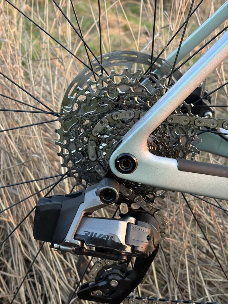 Scott Addict 10 (2024) – Carbon, SRAM Rival eTap AXS – XL