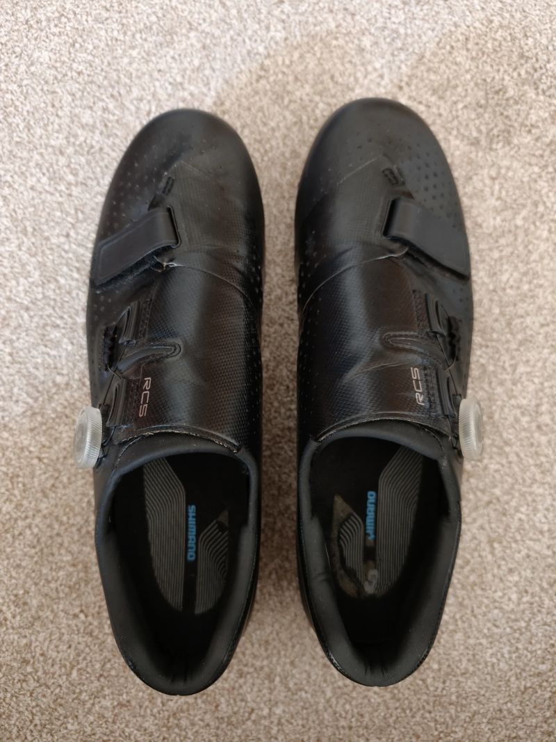 Tretry Shimano SH-RC500 černé 