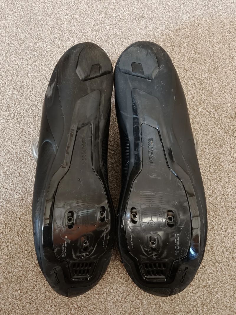 Tretry Shimano SH-RC500 černé 