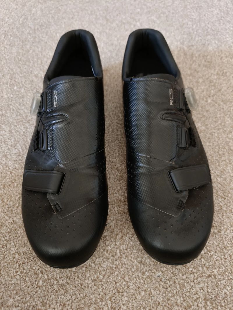 Tretry Shimano SH-RC500 černé 