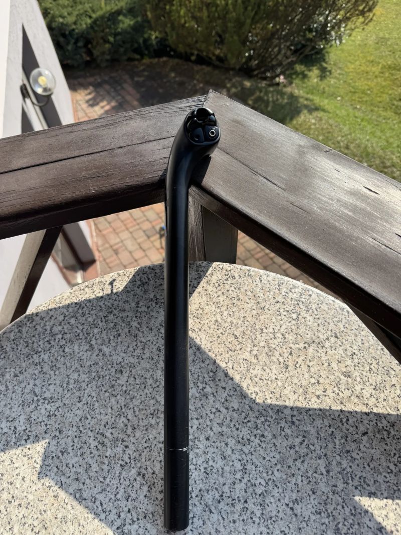 Karbonová sedlovka Enve s průměrem 25.4