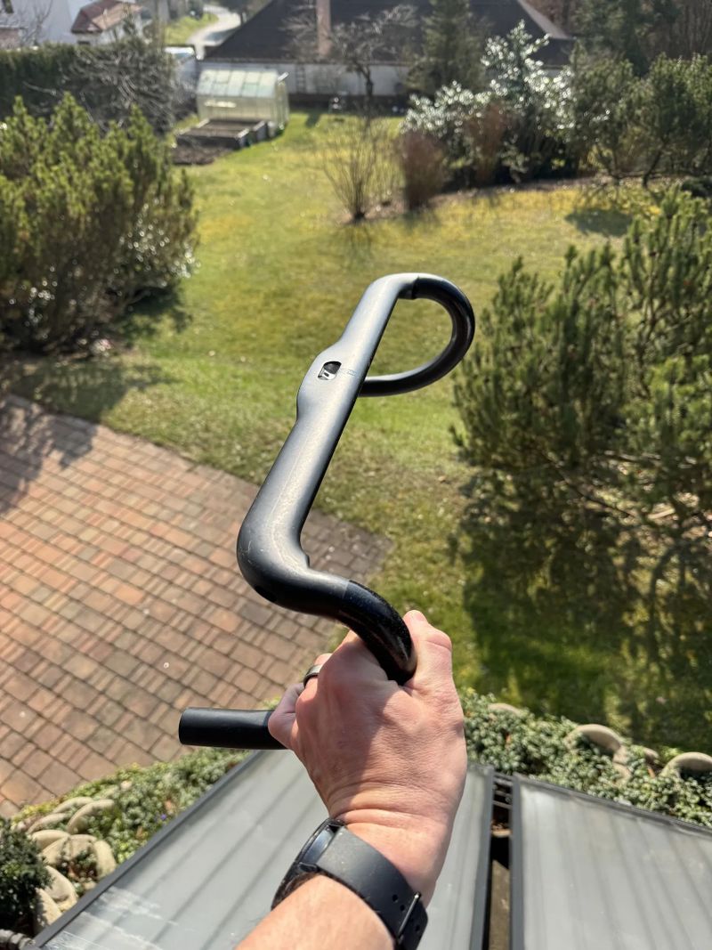 Silniční karbonová řidítka Cannondale Hollowgram