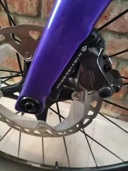 Van Rysel FCR Ultegra Di2 – karbonové aero silniční kolo – vel. XL