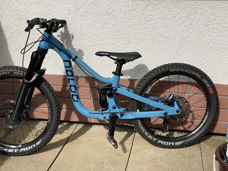 Naloo Mountain Jack 20, top dětské celopéro