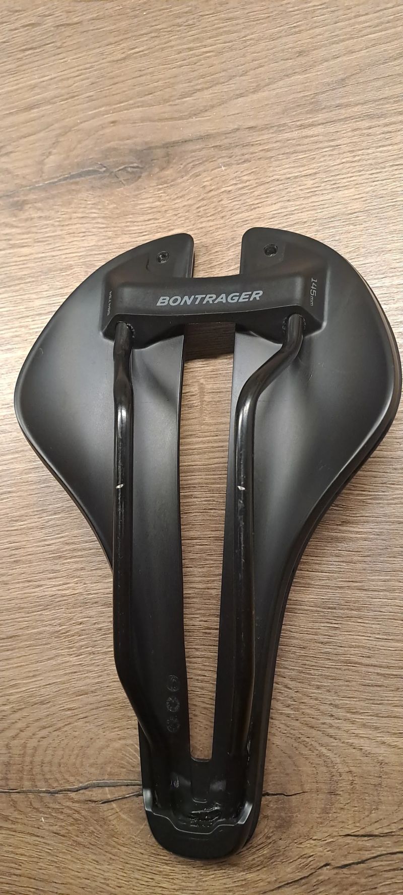 Sedlo Bontrager aeolus elite 2025