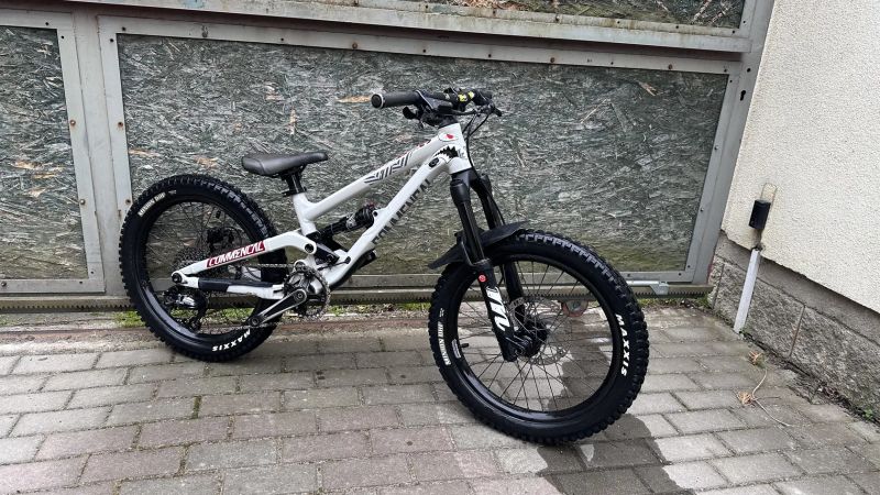 Commencal Clash 20"