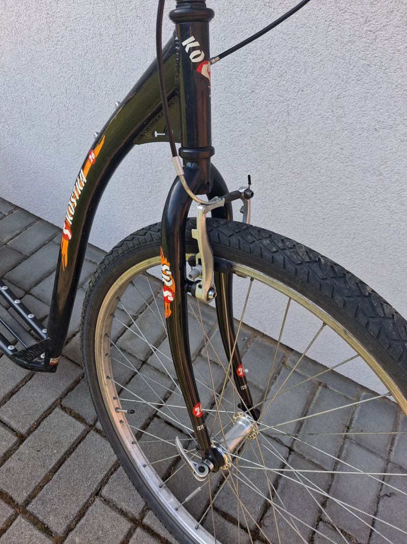 Koloběžka _ Kostka