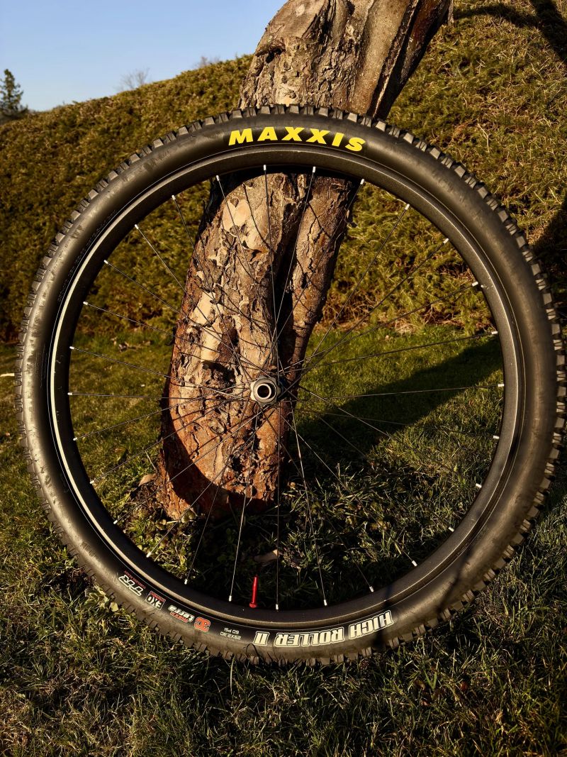 Zapletená Kola DT Swiss - DT 350 + XM401