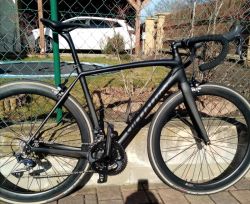 All Black Specialized Tarmac SL5 full Carbon, sada Shimano Ultegra 2x11sp., vel. 54 