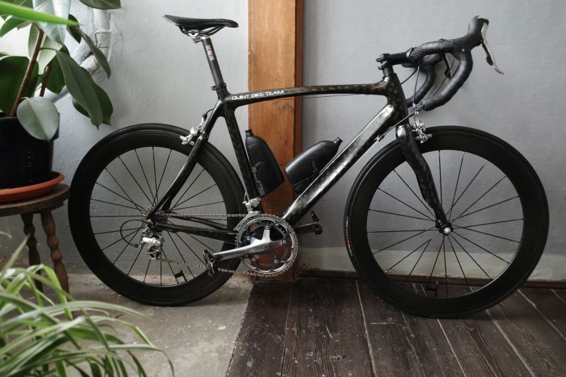 Karbonové silniční kolo Quintbike