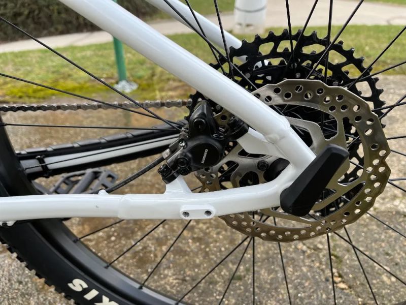 TREK MARLIN 7 Gen 3 Crystal White 2024 Velikost M (29" kolo)