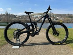 Trek Slash 8 Gen 6 (2024) High Pivot