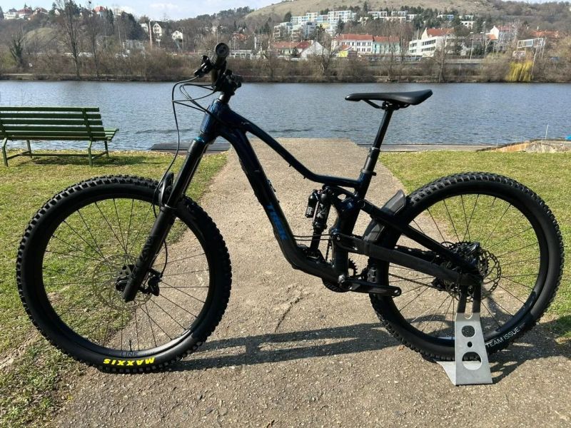 Trek Slash 8 Gen 6 (2024) High Pivot