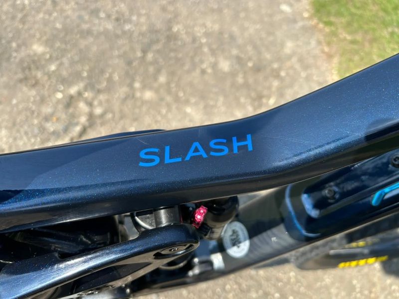 Trek Slash 8 Gen 6 (2024) High Pivot