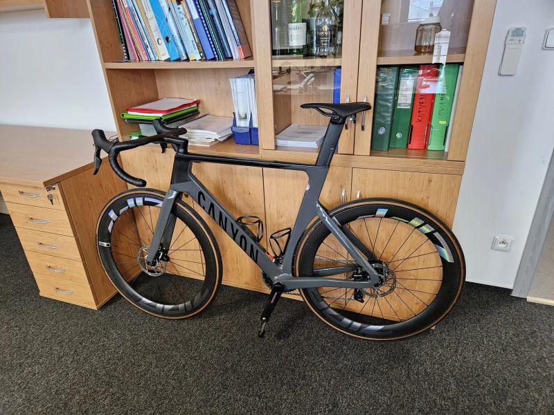 Canyon AEROAD CF SLX