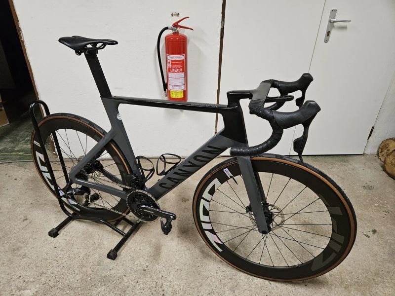 Canyon AEROAD CF SLX