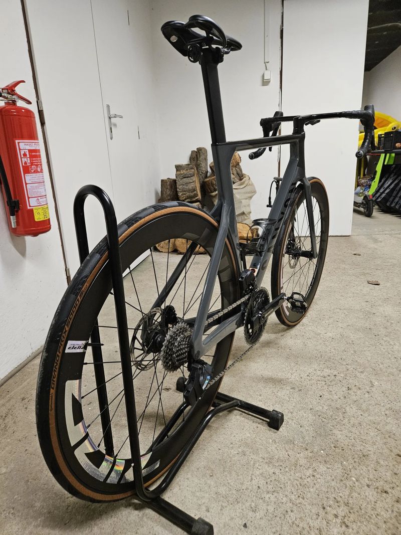 Canyon AEROAD CF SLX