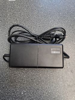 Nabíječka Yamaha 