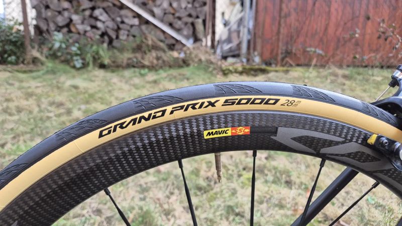 Canyon Ultimate CF SLX DURA-ACE 2x11, vel. L