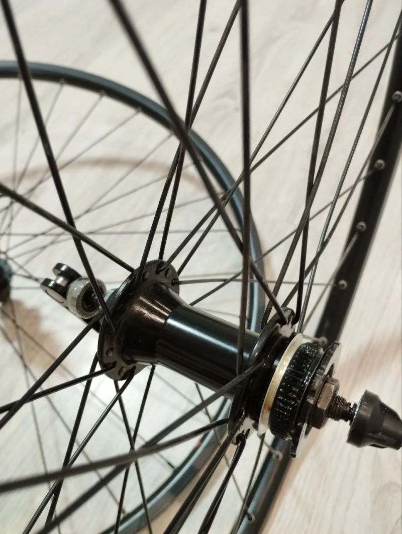 Zapletená kola 29", 32 děr, Shimano HG, Quick release