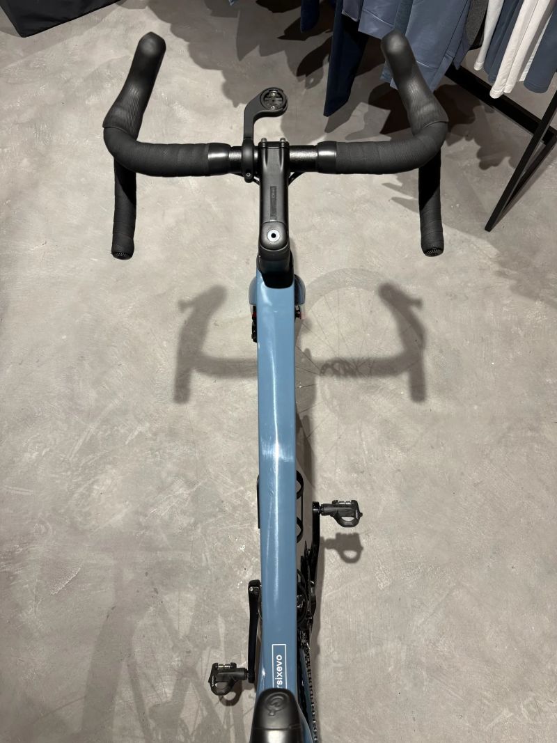 Cannondale SuperSix Evo + Mavic Cosmic Carbon 30mm