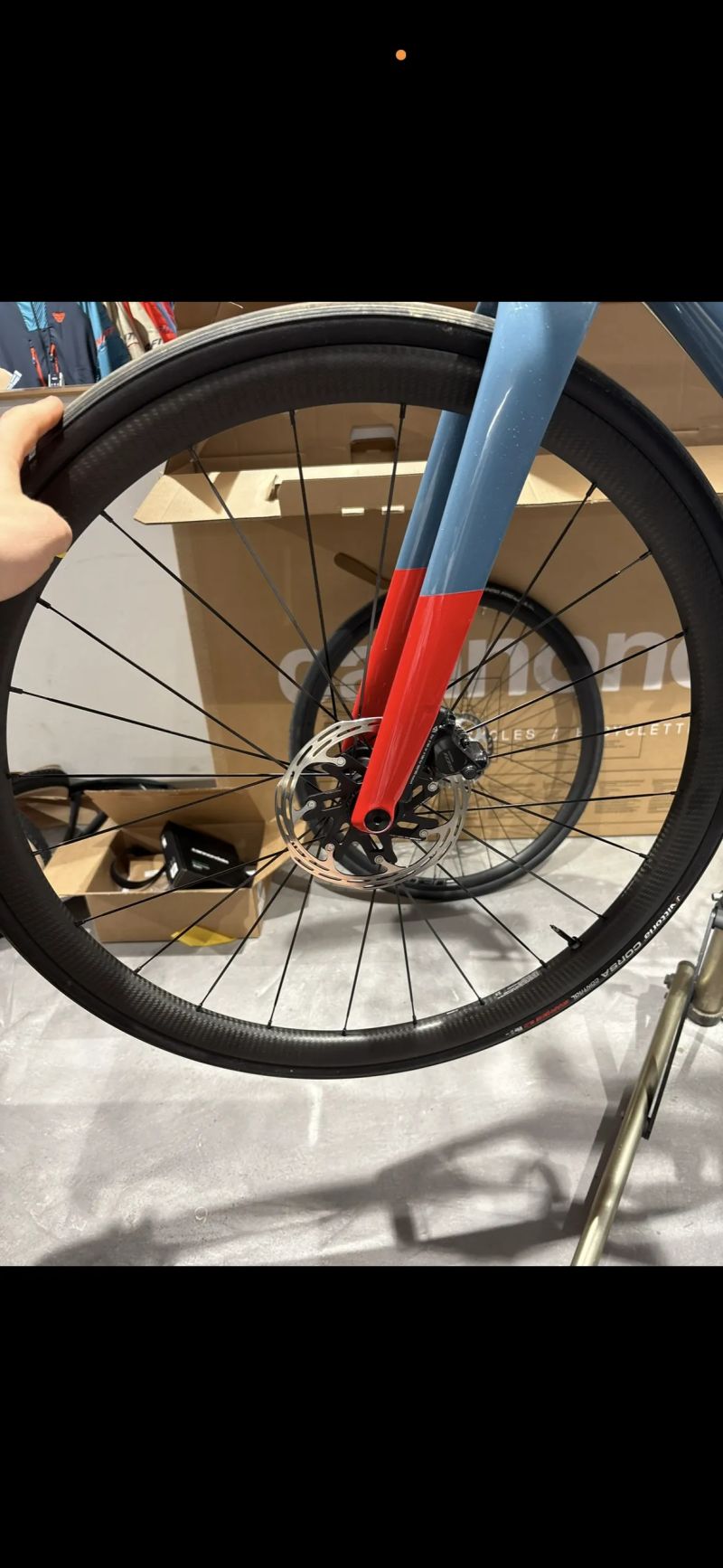 Cannondale SuperSix Evo + Mavic Cosmic Carbon 30mm