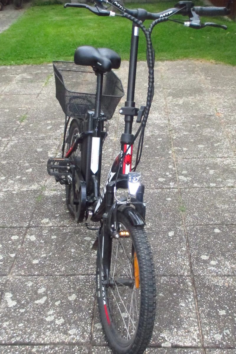 Skládací elektrokolo