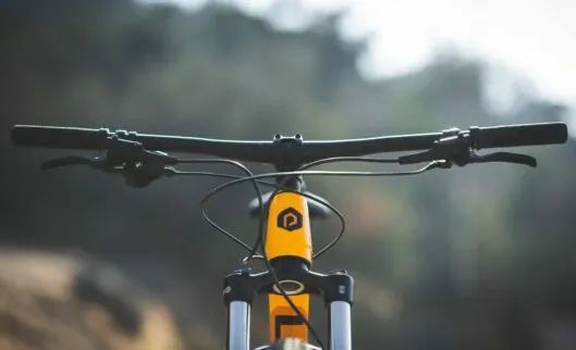 🔥🔥 SLEVA 22.000 -42% 🔥🔥 Polygon SISKIU D6 ORANGE 29" - L 