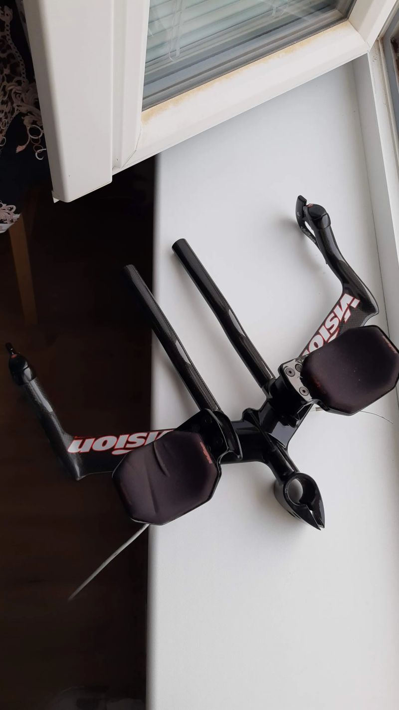 Řiídítka Vision Tech na časovku 