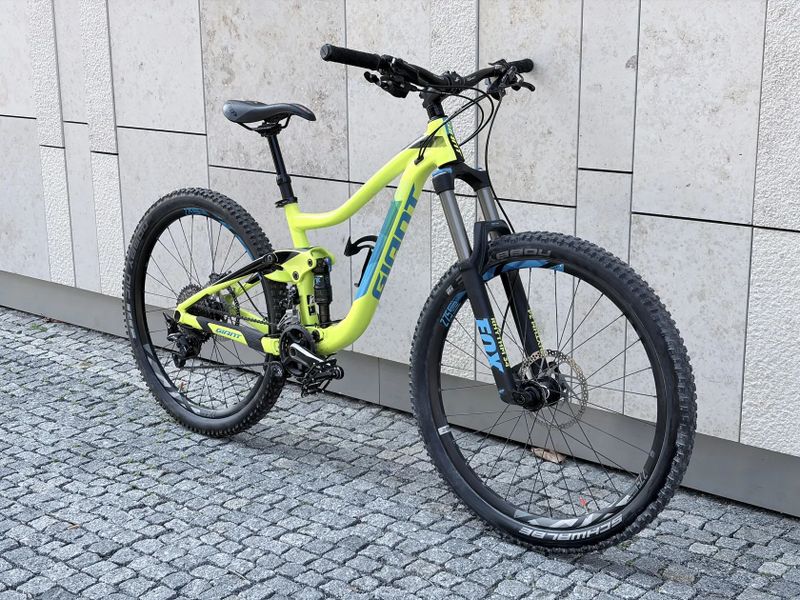 Giant Trance 2, 27,5” vel. S, roku 2017