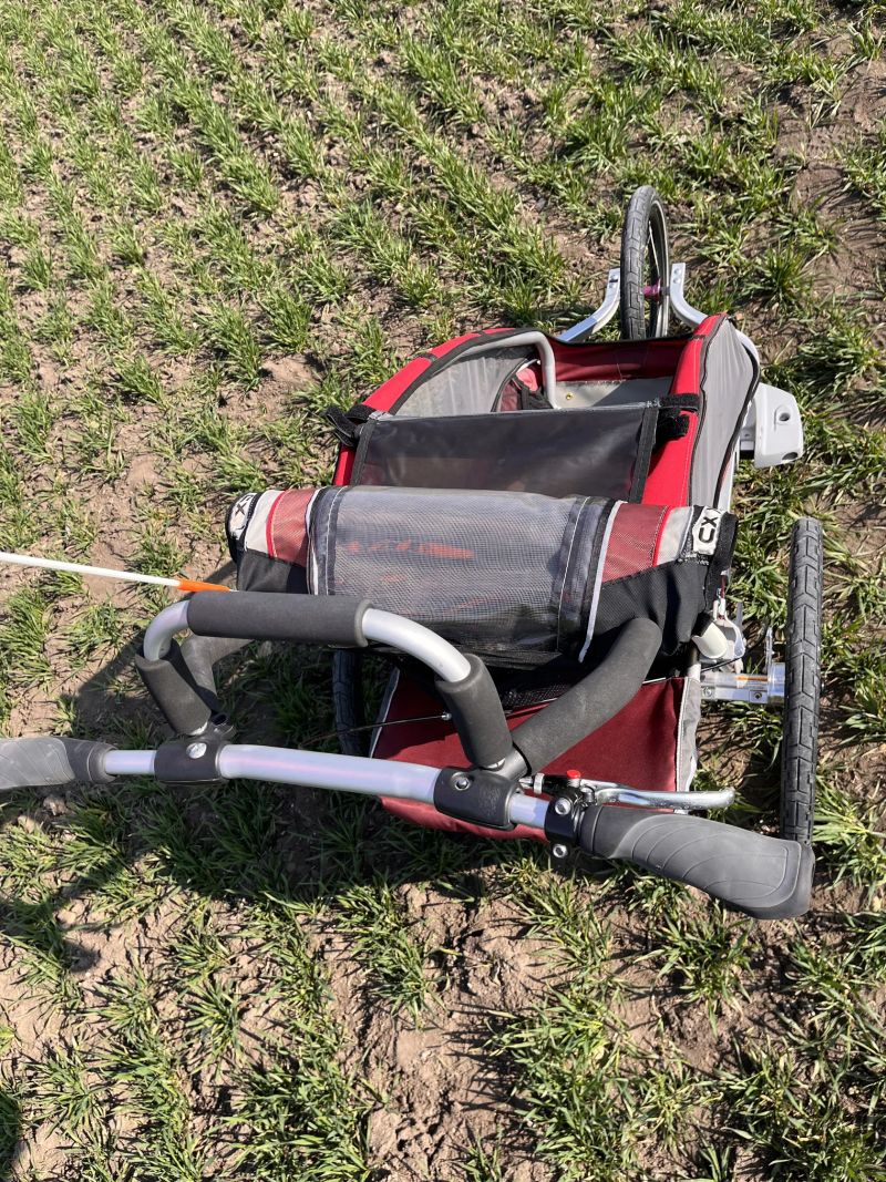 Thule Chariot CX1, bržděný kočárek