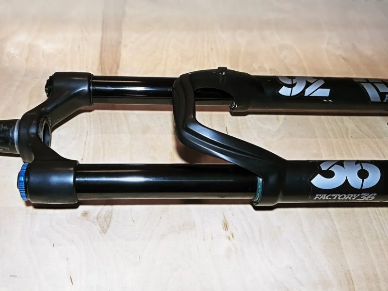 Fox 36 Performance Elite Grip2 170mm 27,5"