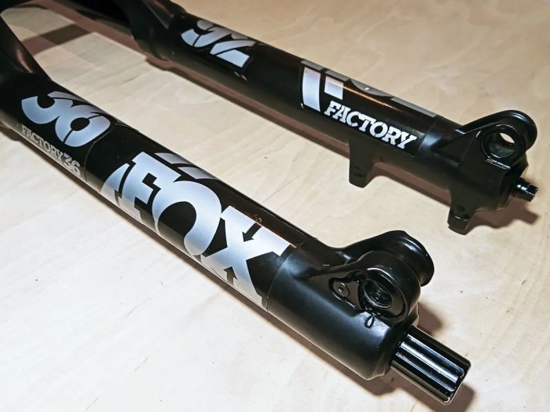 Fox 36 Performance Elite Grip2 170mm 27,5"