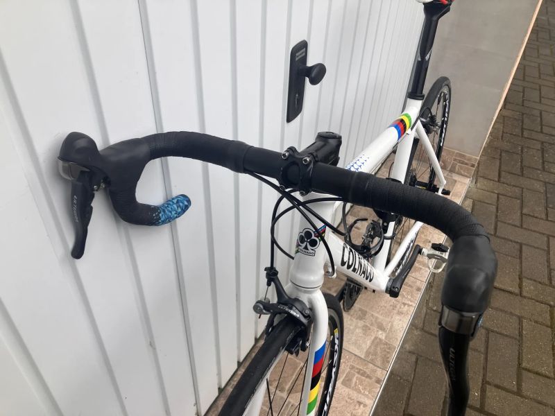 SILNIČNÍ KOLO PRO MENŠÍ POSTAVY PRO JUNIORY