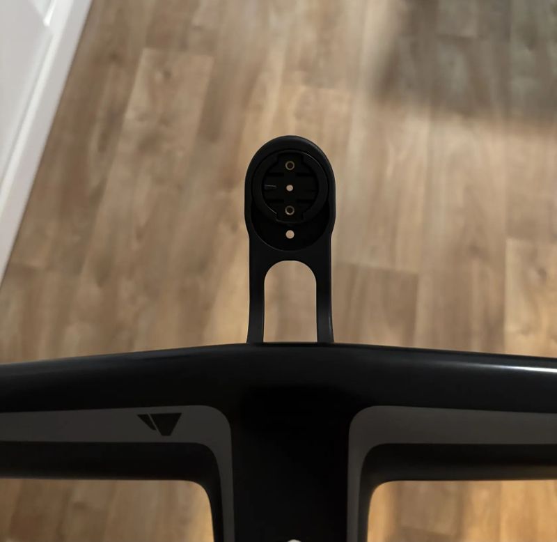 Karbonová Aero řídítka Canyon 