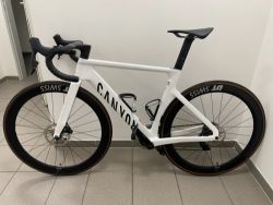 Canyon Aeroad CF SLX 7 AXS