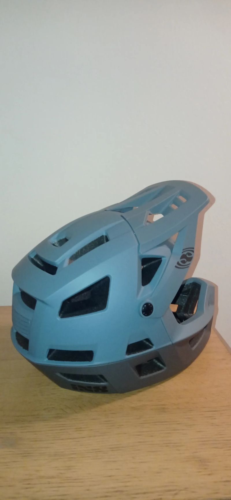 IXS trigger FF 