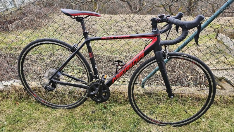 silniční kolo Merida Scultura 400