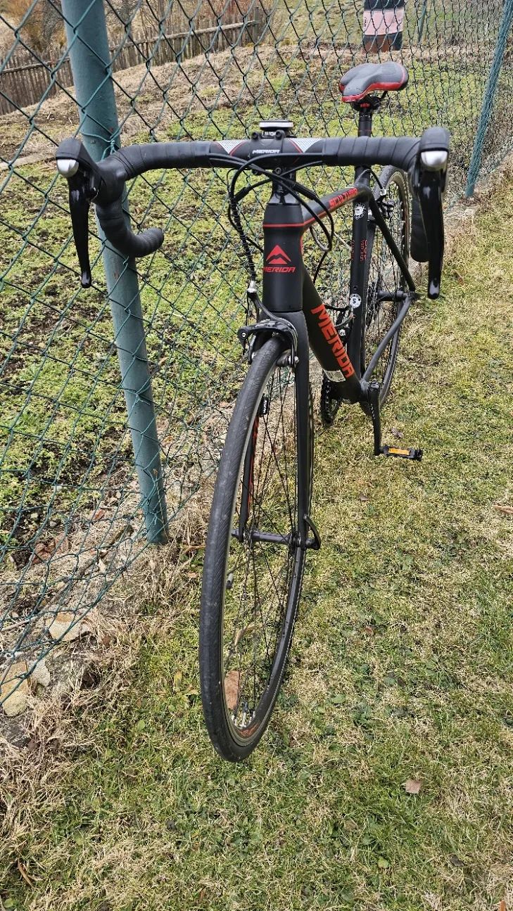 silniční kolo Merida Scultura 400